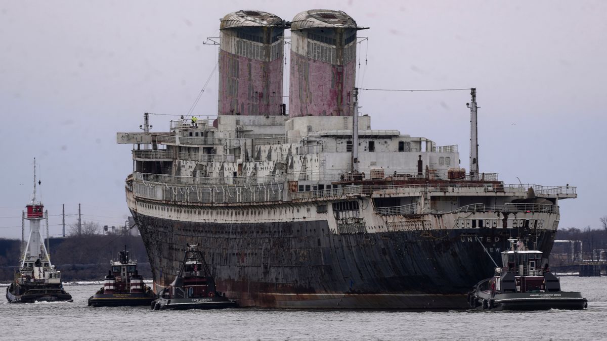 wral.com - The SS United States is scheduled for sinking to become the world's largest artificial reef