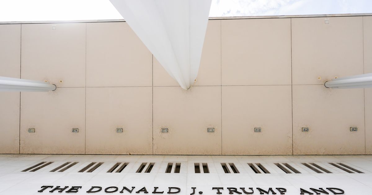 Cultural groups urge federal judge to block Kennedy Center renovations