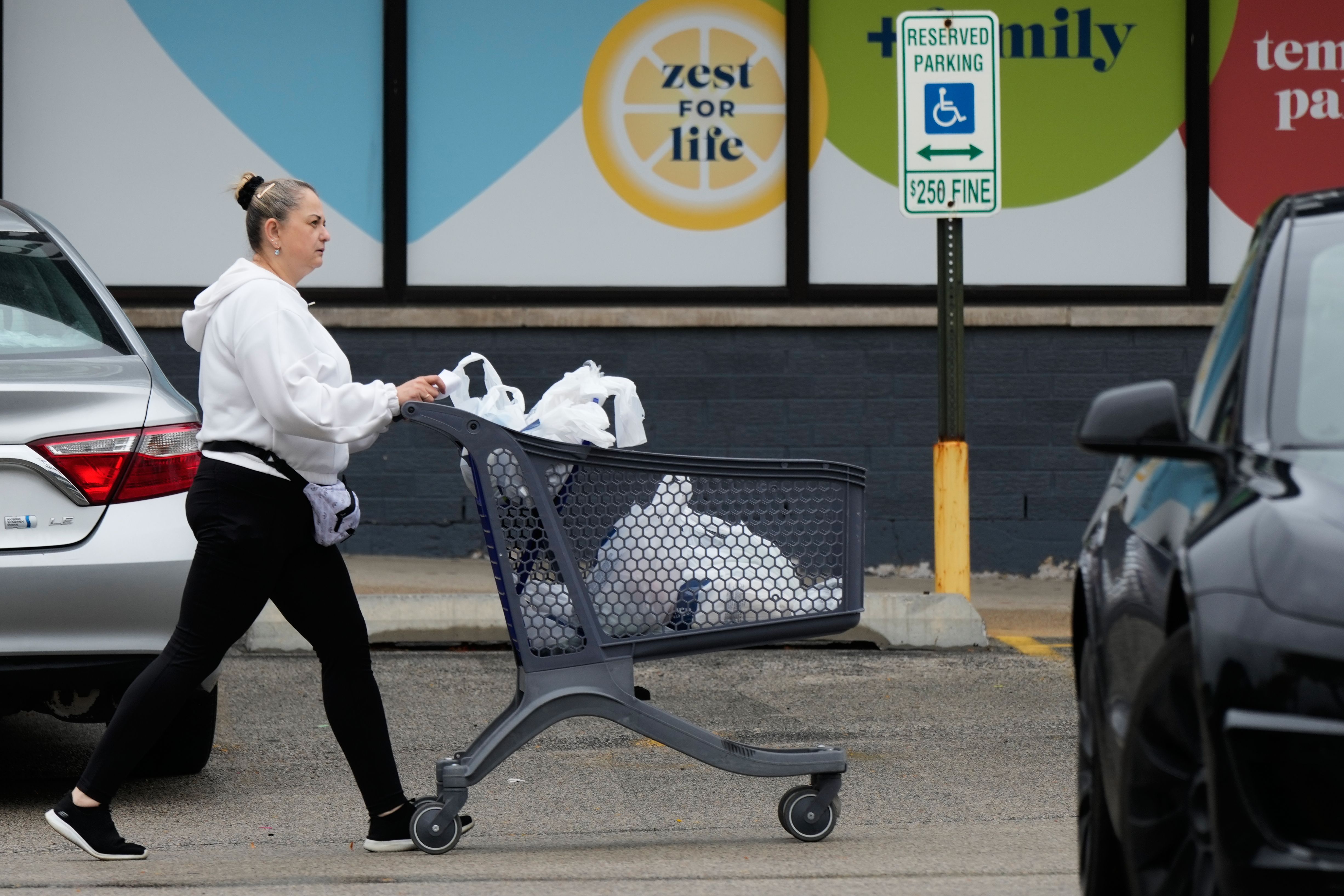 wral.com - MATT OTT — AP Business Writer - US consumer confidence recovers in October as gas prices eased a bit