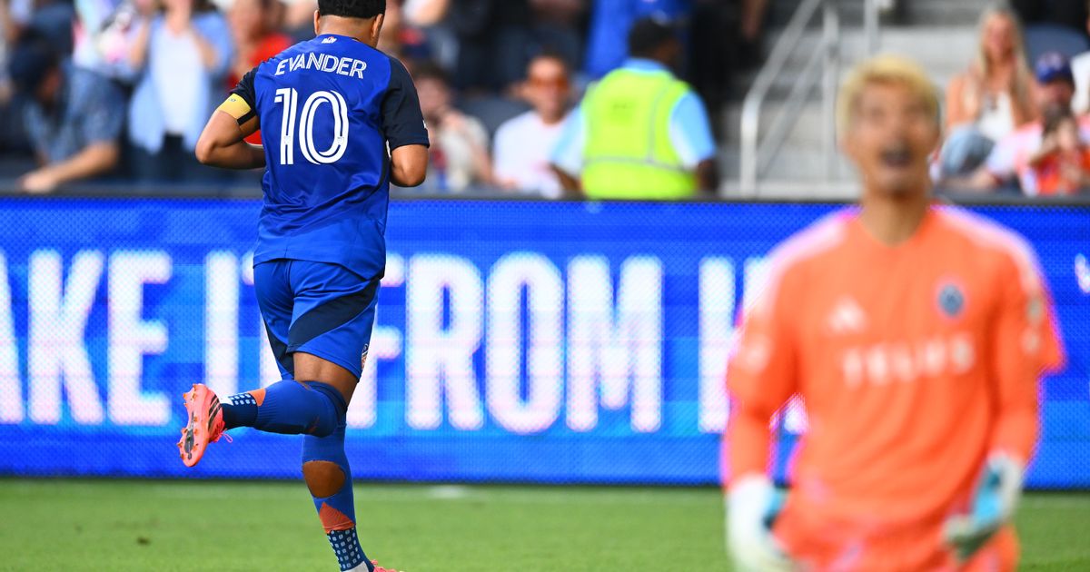 Pavel Bucha scores two goals, Cincinnati beats Whitecaps 4-3