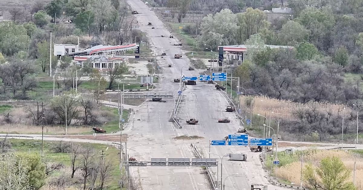 Desperate civilians risk their lives along mined roads to escape from a Russian-held city