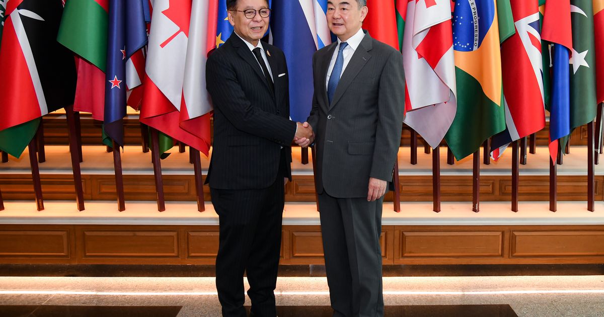 Chinese foreign minister and Thai prime minister agree to collaborate on fighting cyberscams