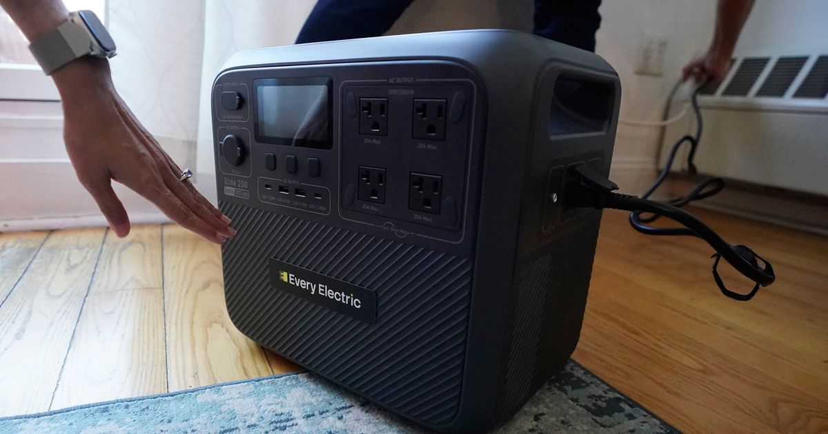 Air conditioning battery program for renters could help cities manage grid stress during heat waves