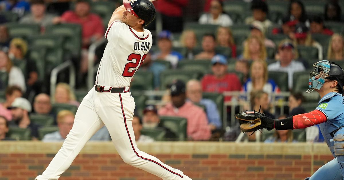 Matt Olson, baseball's iron man, stars for the Braves on Lou Gehrig Day