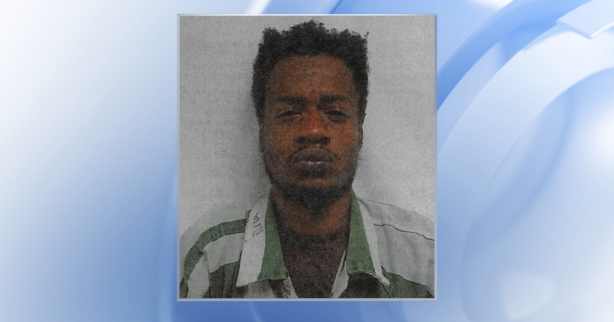 Raeford man arrested on child sex offense charge, resisting an officer