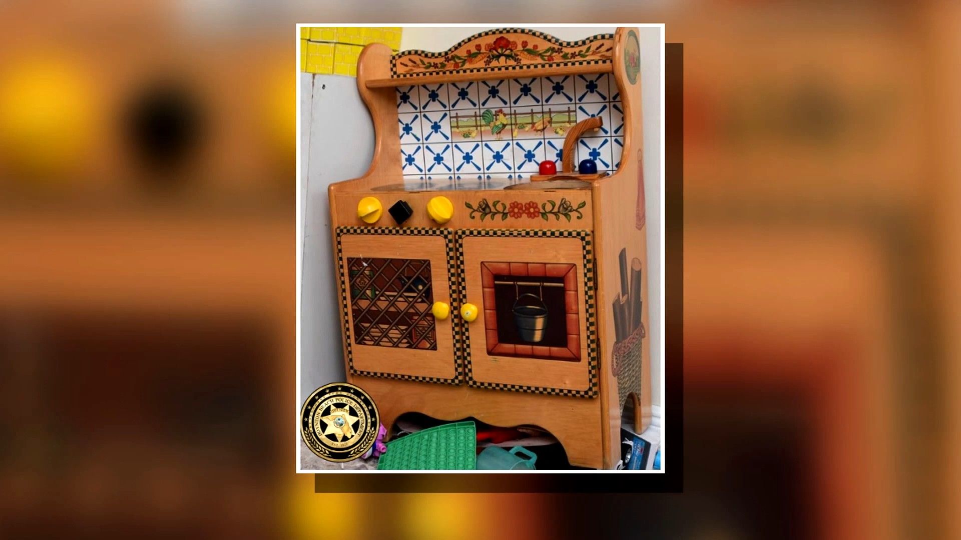 3 - year - old girl dies after getting stuck in kitchen playset in Florida