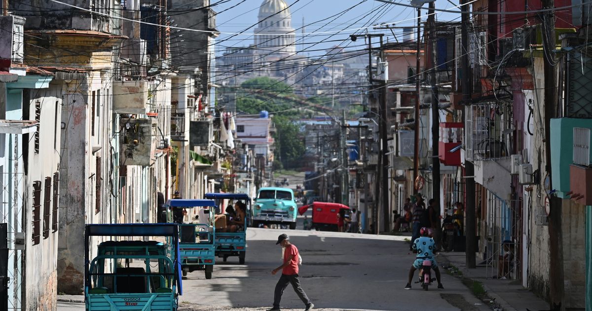 US commander meets with Cuban military officials as Trump pressures island nation