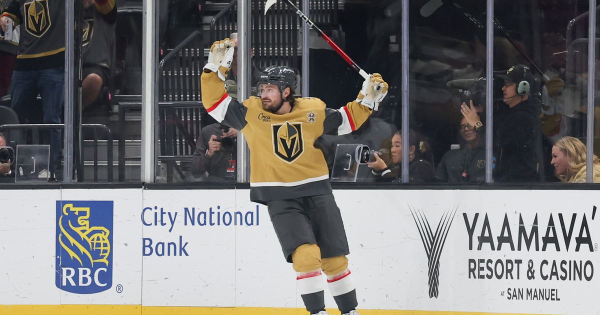 Golden Knights rout Penguins 6-2 as Mark Stone nets a goal and 2 assists