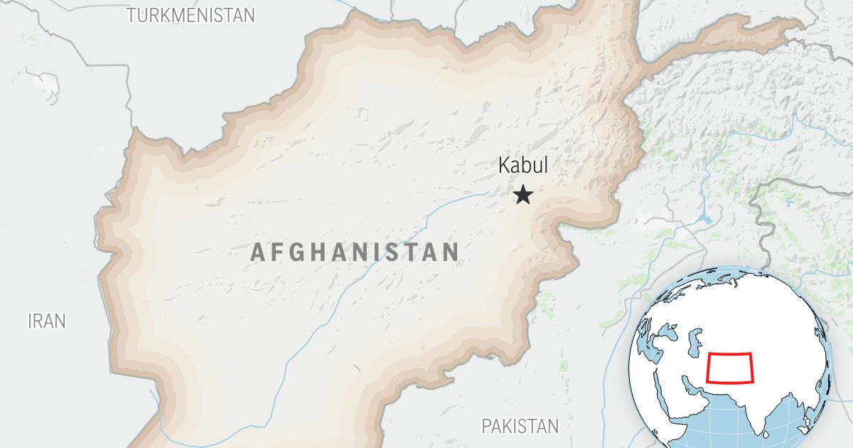 Truck carrying returning refugees crashes in eastern Afghanistan, killing 22