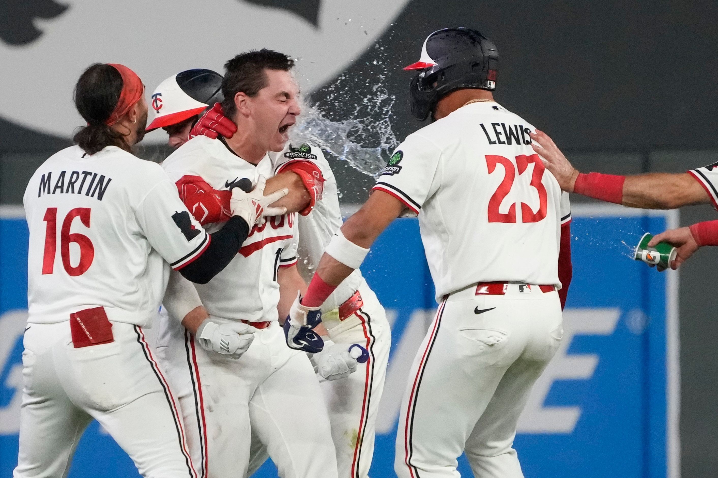 Roden's RBI single in the 9th inning lifts Twins past the Guardians 6-5