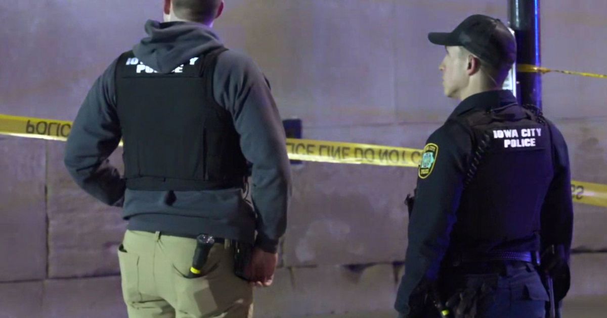 3 students, 2 others shot along nightlife district near the University of Iowa, authorities say