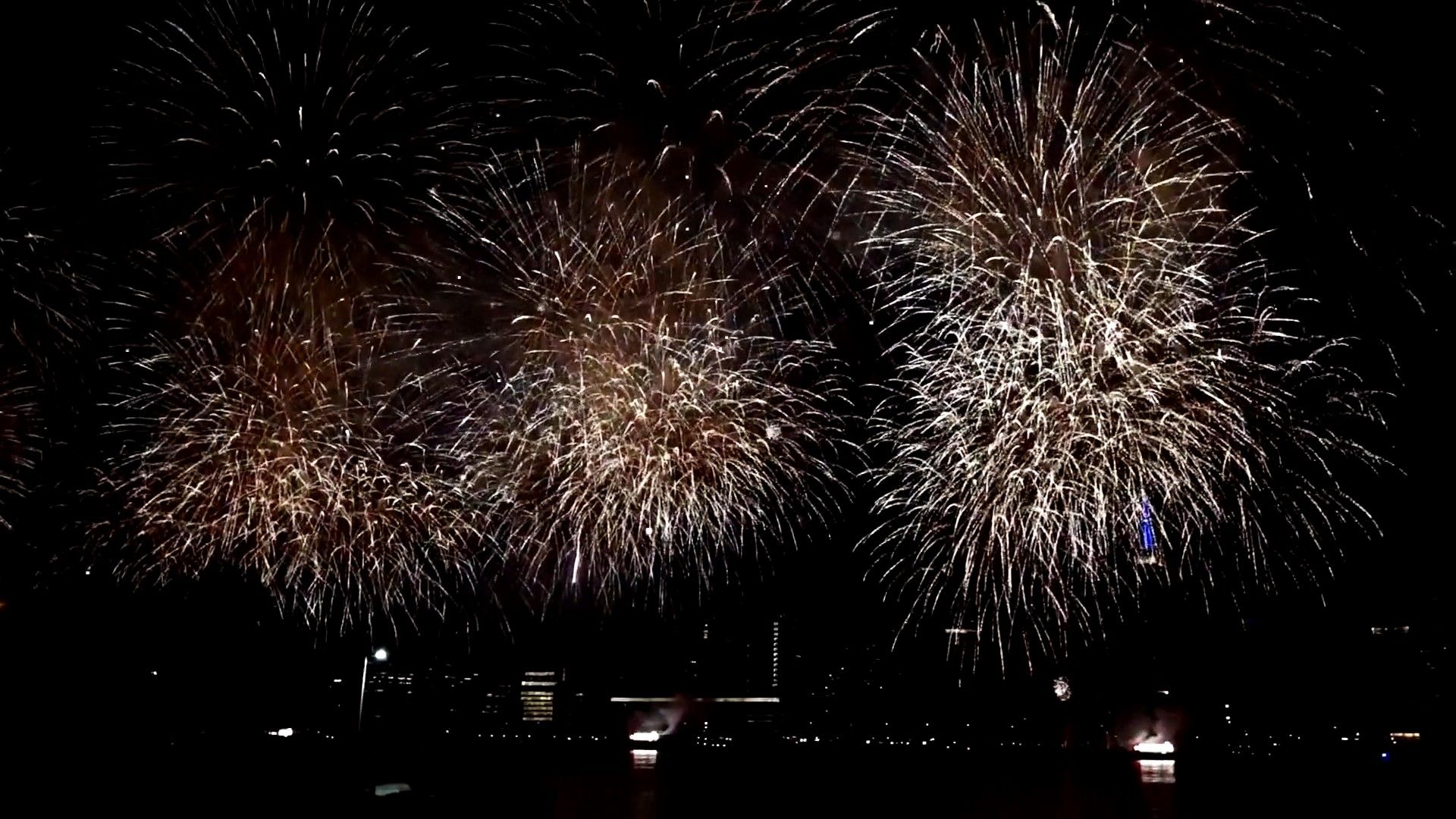 NYC counting down to fabulous Fourth of July