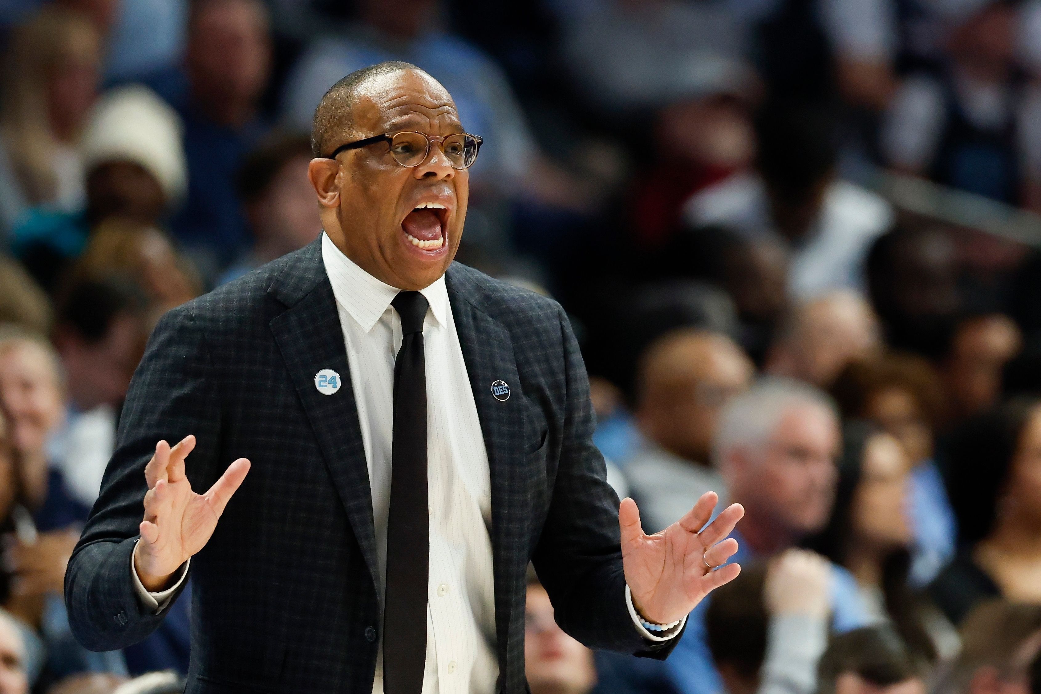 wral.com - Pat Welter and Brian Murphy, WRAL News - Hubert Davis latest: UNC player meetings, radio show postponed