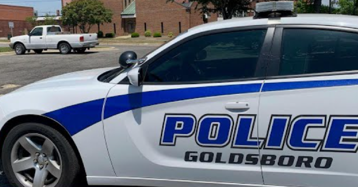 11 people injured, two airlifted after crash involving 18-wheeler in Goldsboro