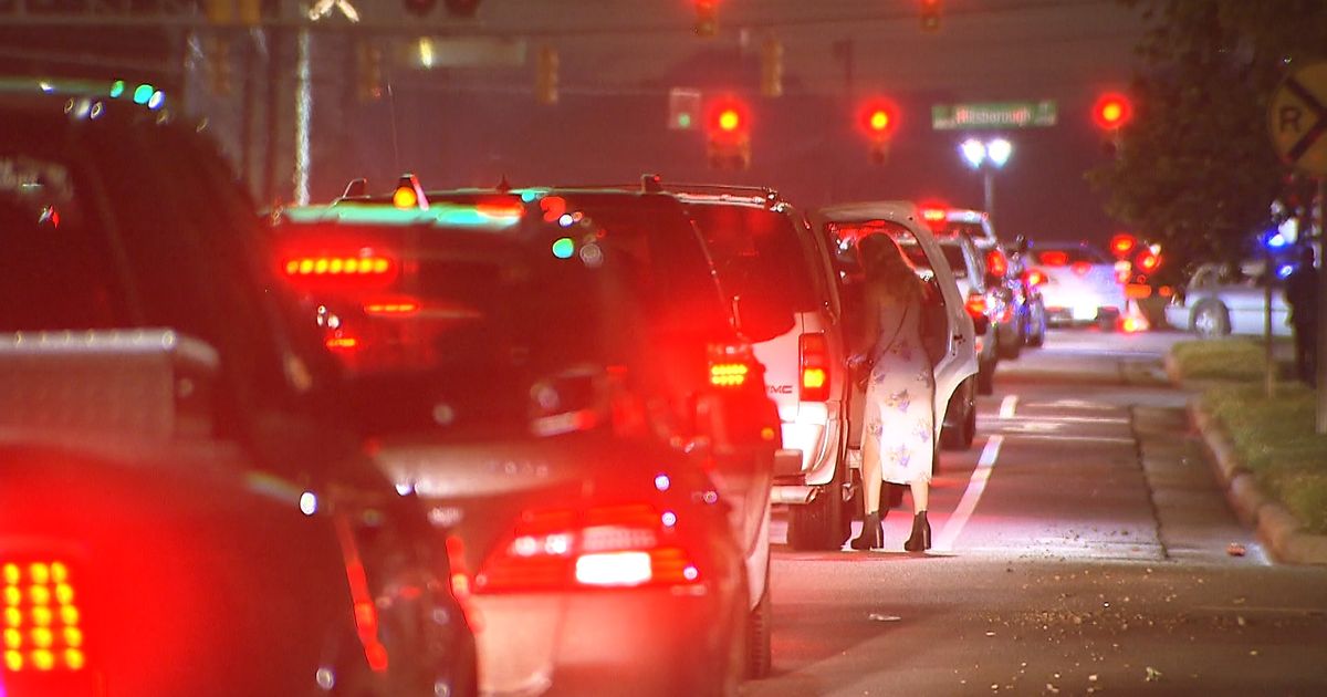 Traffic, parking at Carter-Finley Stadium expected to be jammed for tonight's Guns N' Roses concert