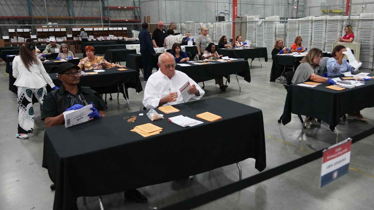 wral.com - LINDSAY WHITEHURST — Associated Press - Trump administration appeals latest ruling blocking his mail voting order from taking effect