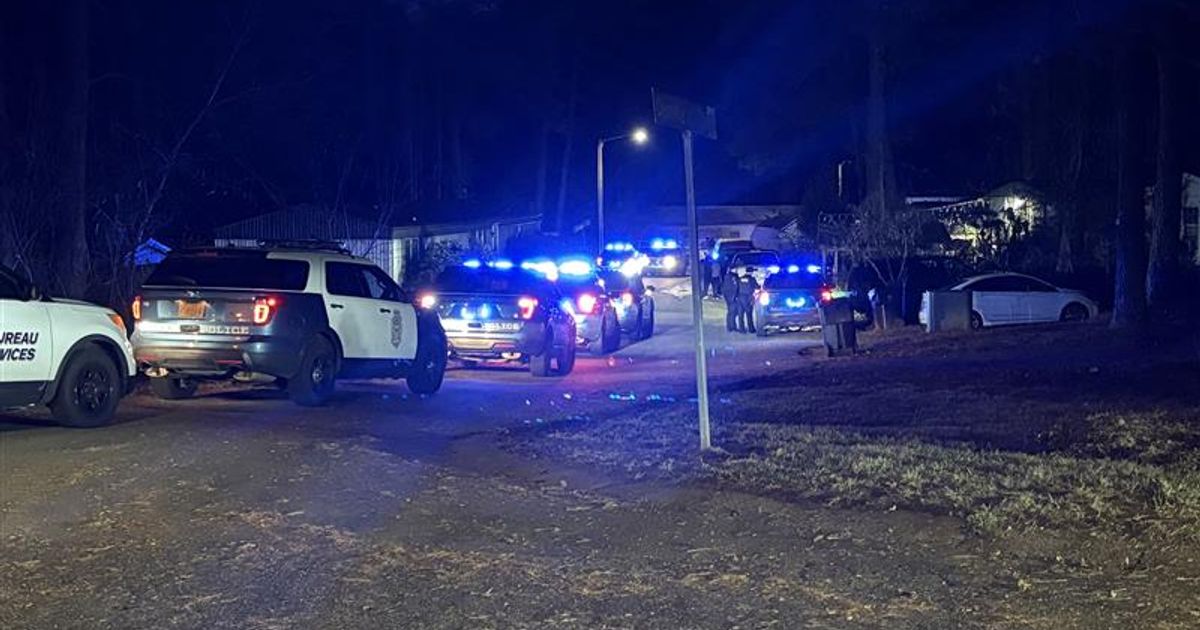 Raleigh police investigate early morning gunfire into mobile home, no injuries reported