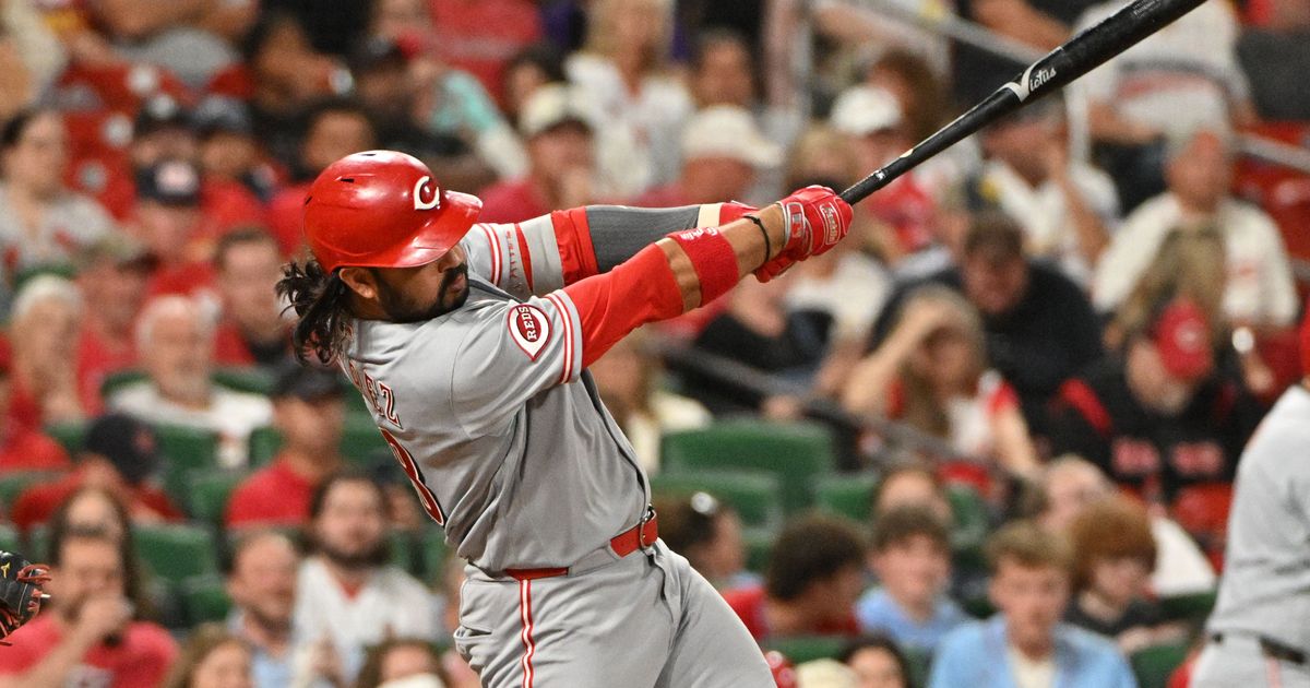 Eugenio Suárez, Rhett Lowder help power the Reds to a 4-2 victory over the Cardinals