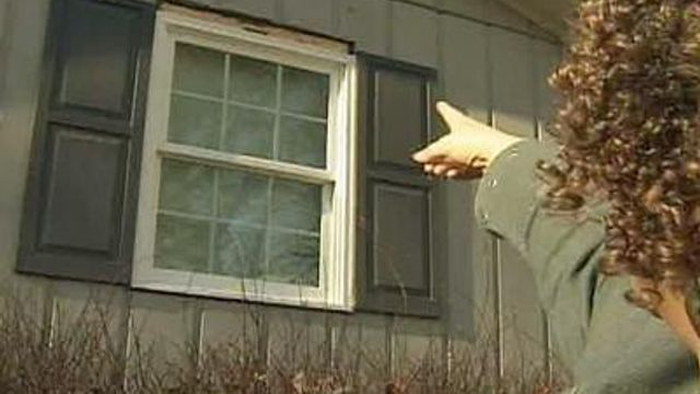 Woman Calls 5 on Your Side When Wrong Size Windows Are Installed at Home