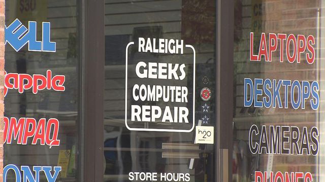 Pair barred from running NC computer repair business