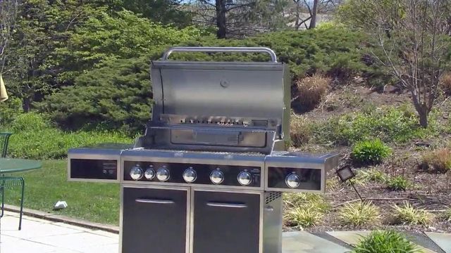 Storage, prep space can be important when selecting gas grills