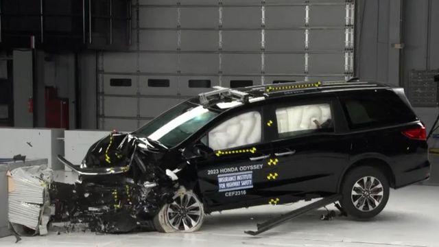 Some newer-model popular minivans don't measure up to safety standards