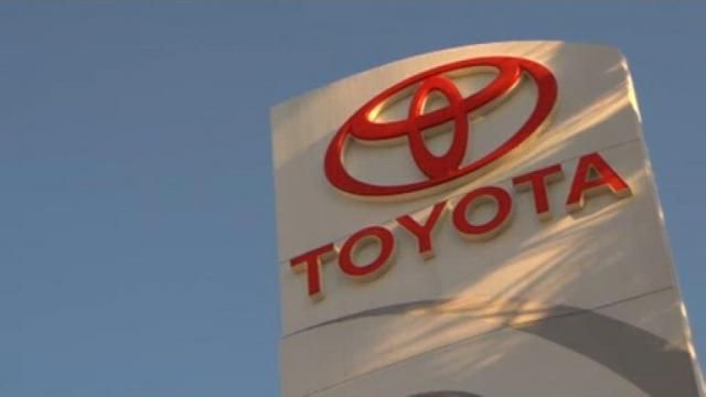 Toyota recalls 1.8-million RAV4 SUVs Toyota recalls 1.8-million RAV4 SUVs