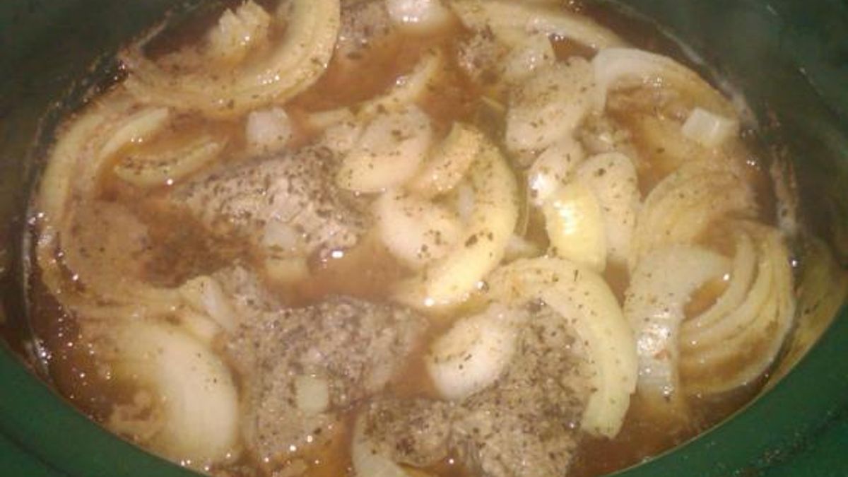 Beef Stroganoff in Crockpot