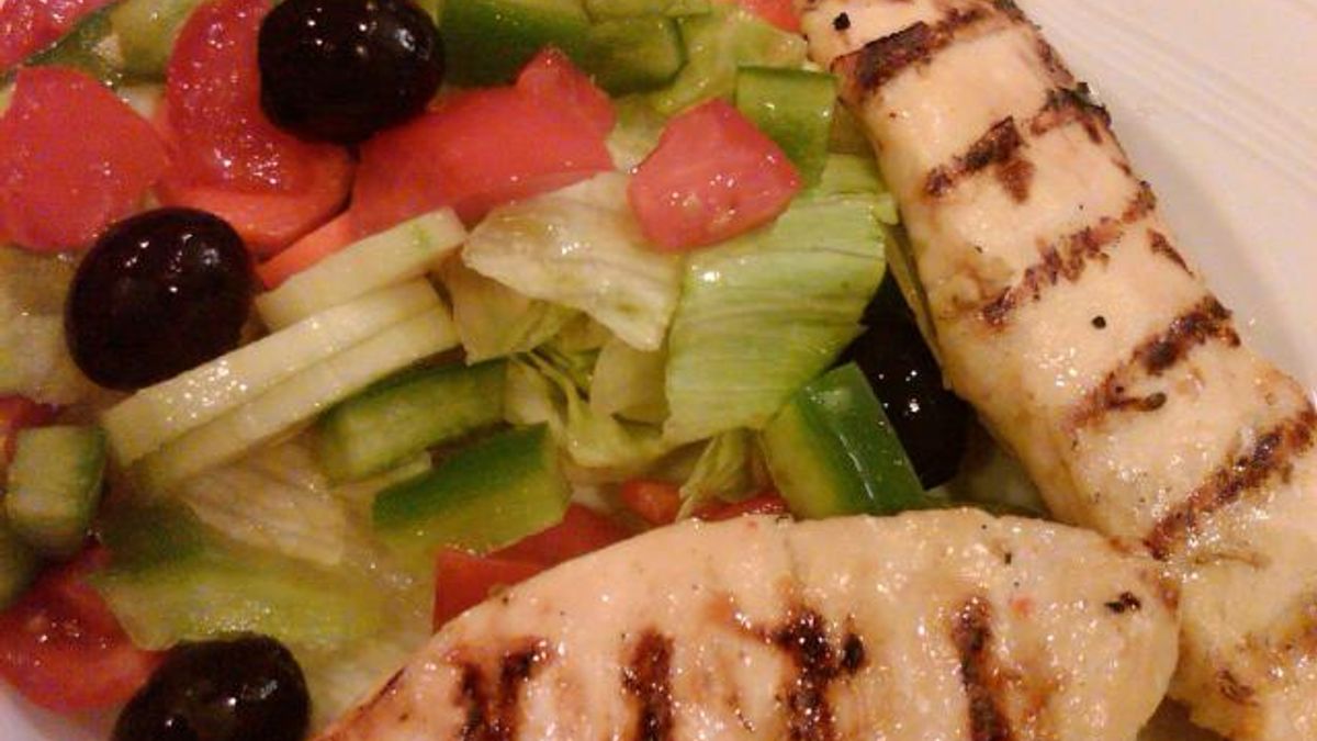 Grilled chicken and salad