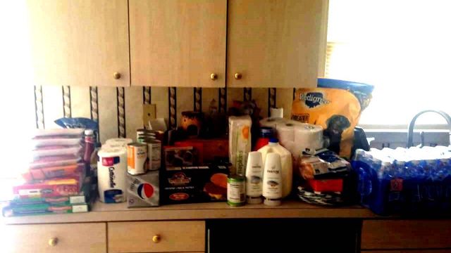 Soldier's wife thrilled with grocery gift