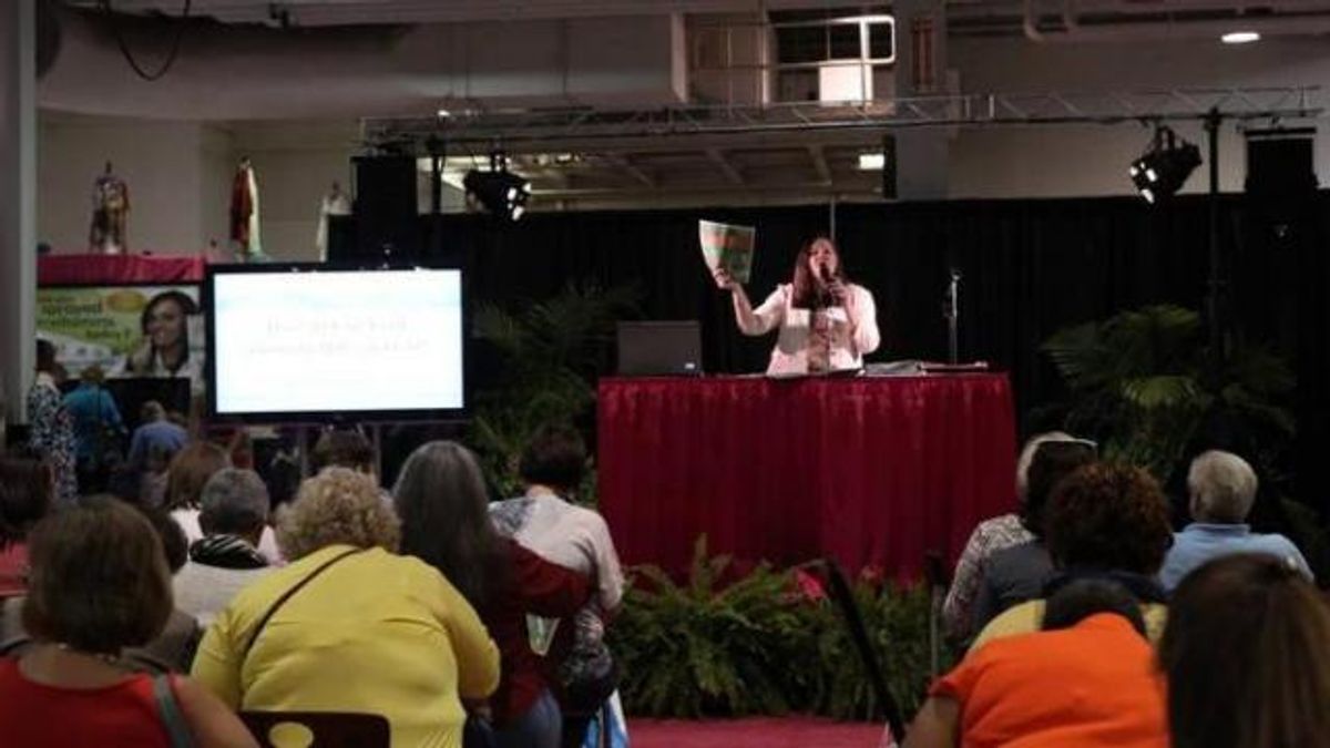 Coupon Class at The Southern Women's Show in 2014