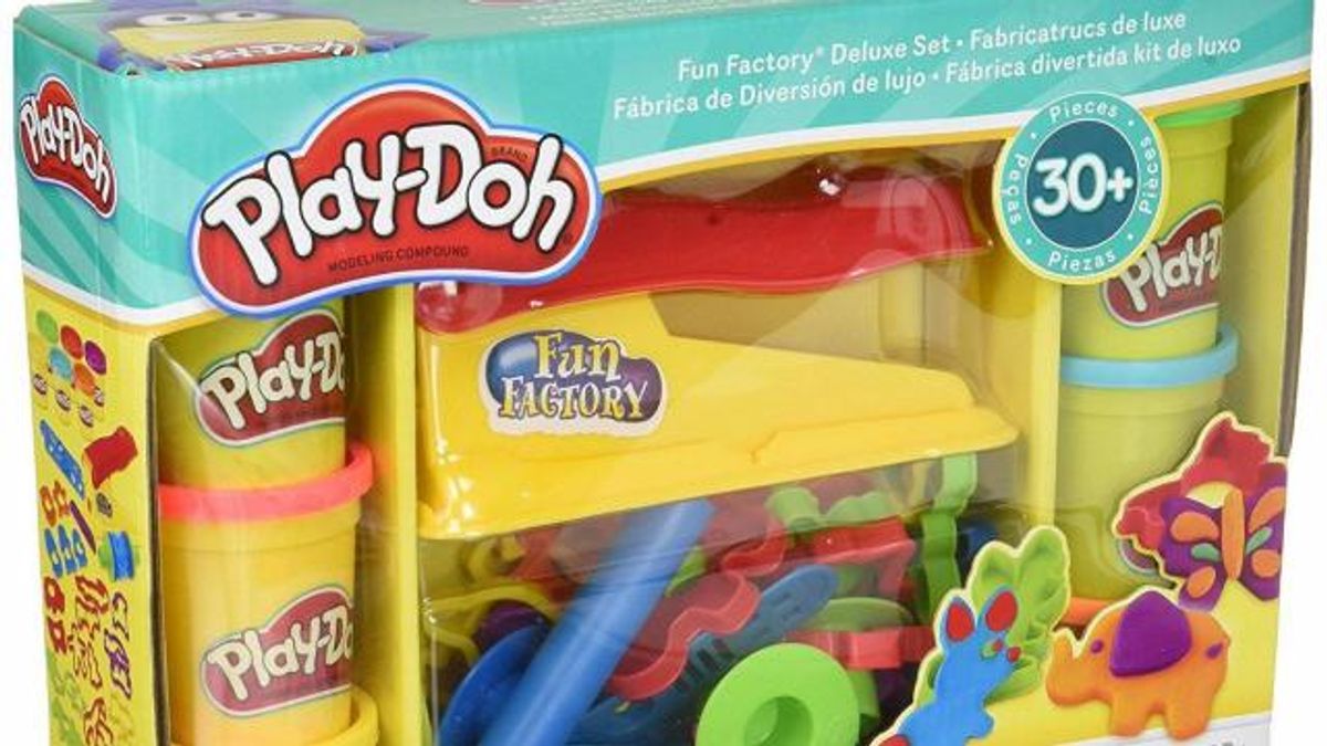 Play-Doh Fun Factory Deluxe Playset