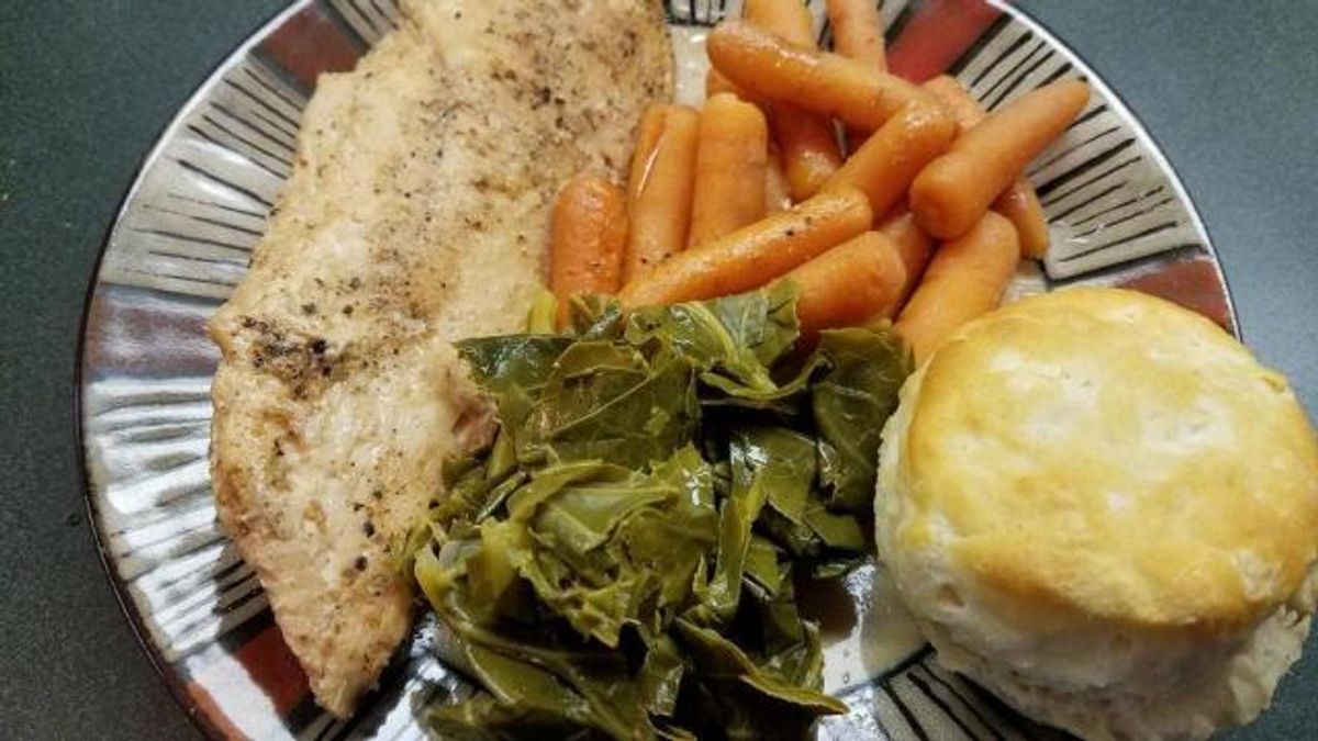 Italian chicken with carrots, collard greens and a biscuit