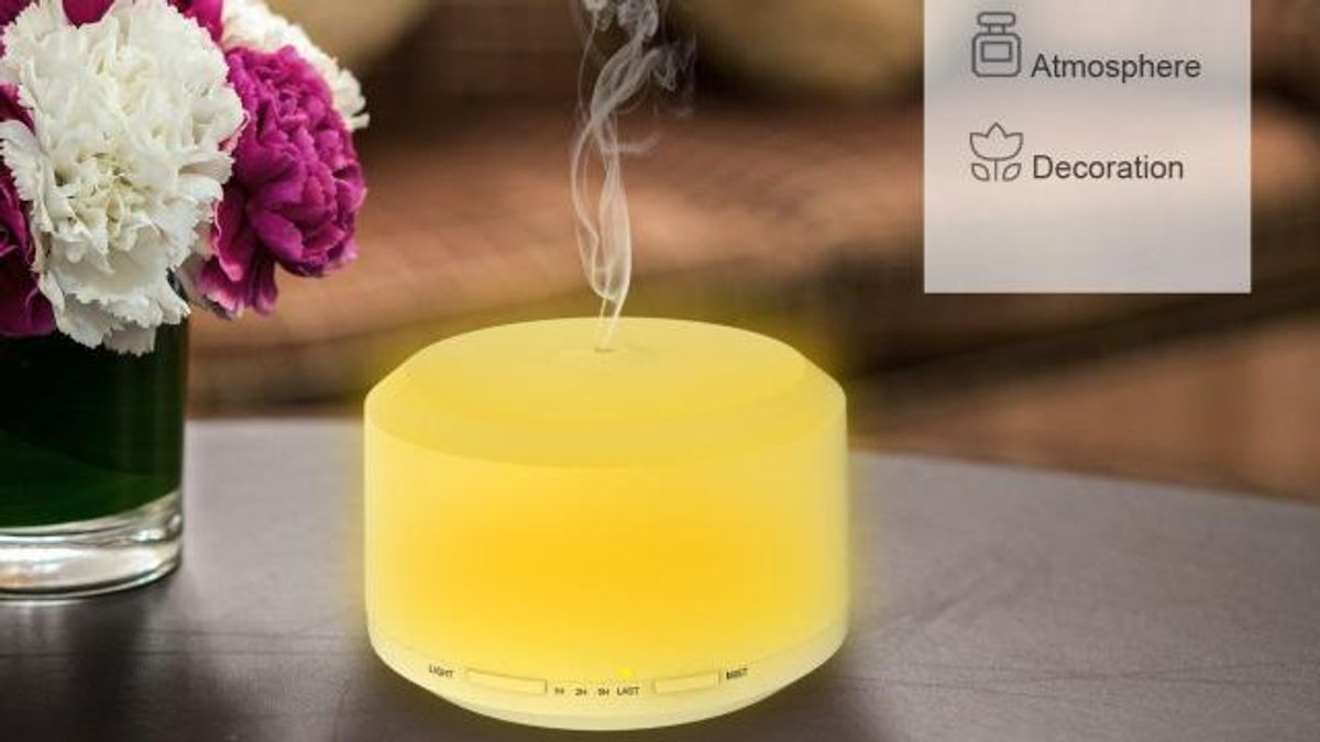 Essential Oils Aromatherapy Diffuser with 8 LED Color Changing Lamps