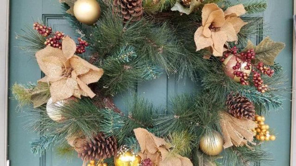 Wreath on door