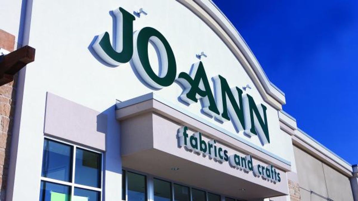 Joann storefront