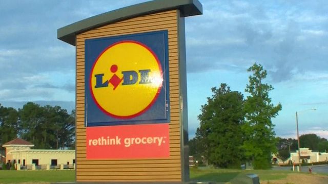Rival supermarkets cut prices in areas with Lidl, UNC study finds