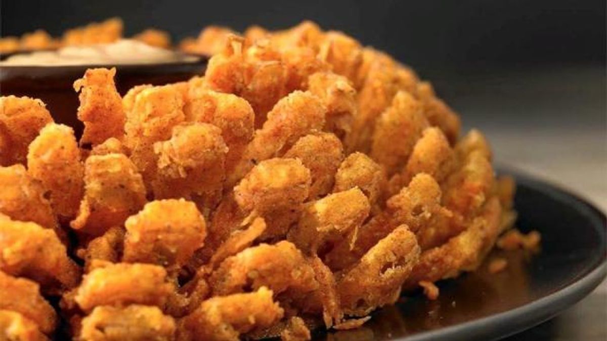 Outback Bloomin' Onion