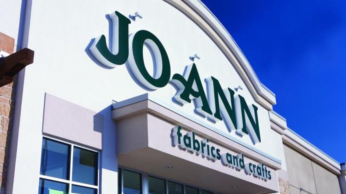 Joann Store Front