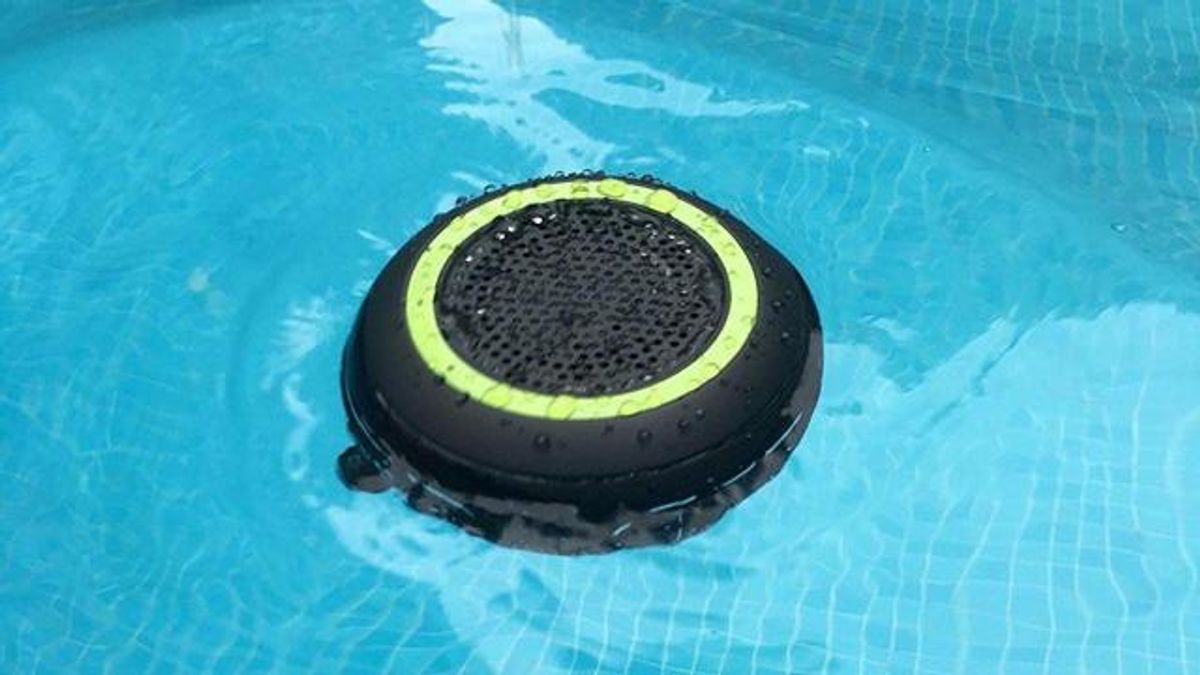 Portable Waterproof Bluetooth Speaker