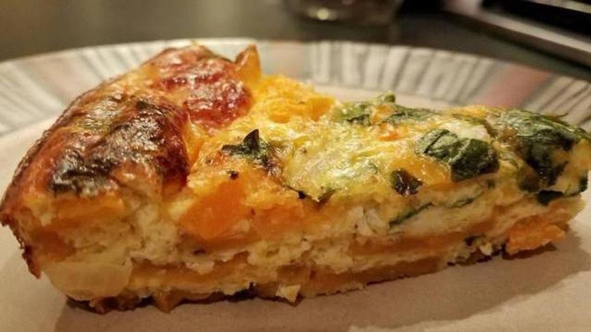 Vegetable quiche with sweet potato crust