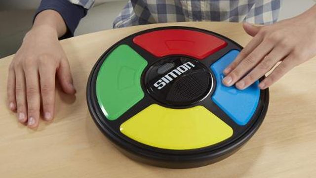 Hasbro Simon Game only $10.71 (46% off)