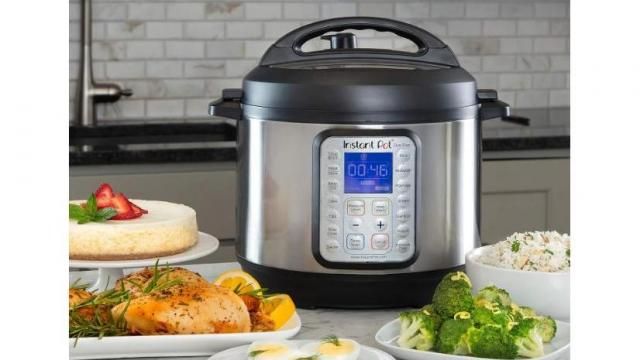 Instant Pot 60 DUO Plus 6 Qt 9 in 1 Multi Use Pressure Cooker only