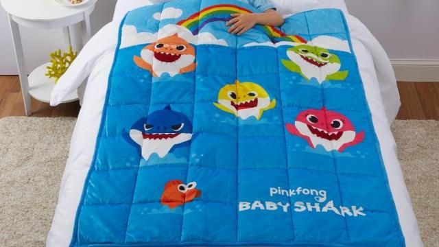 Baby Shark Kids Weighted Blanket