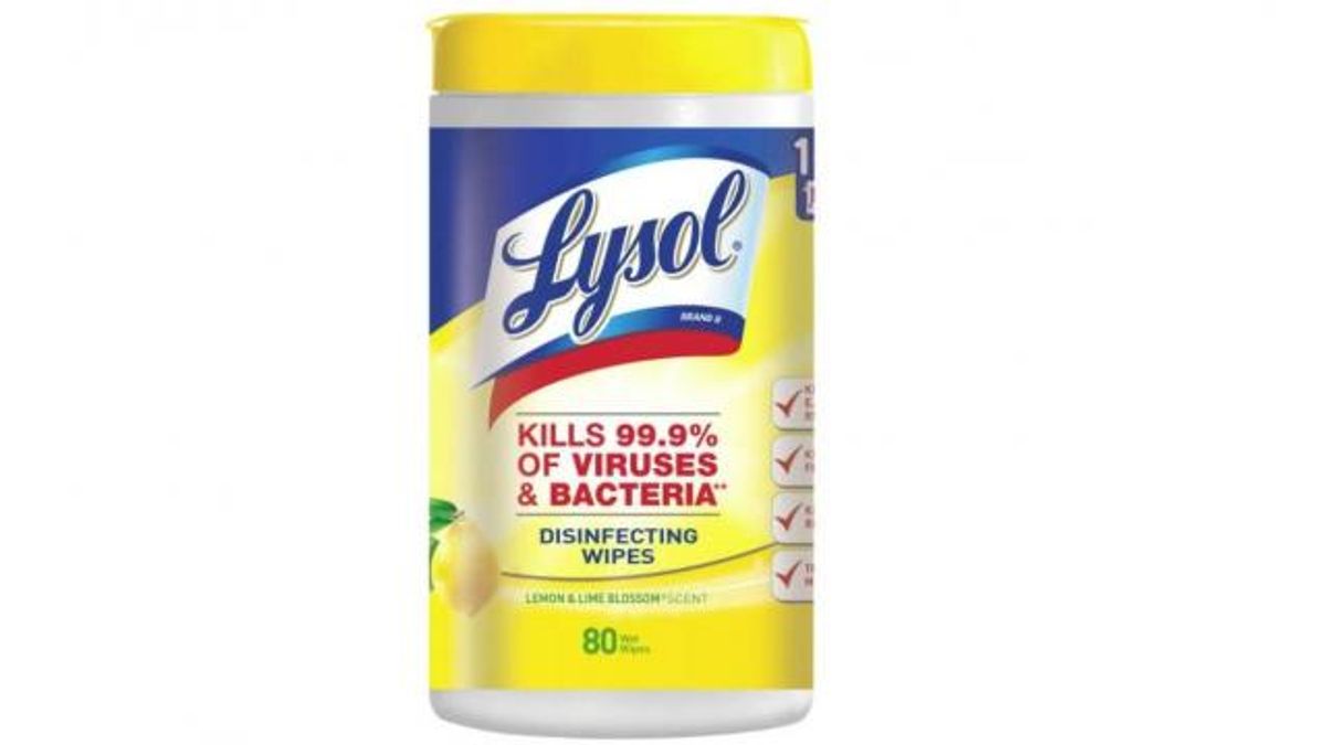 Lysol Disinfecting Wipes (photo courtesy Amazon)