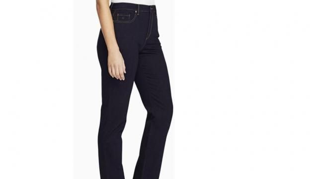 Gloria Vanderbilt Women's Classic Amanda High Rise Tapered Jean (photo courtesy Amazon)