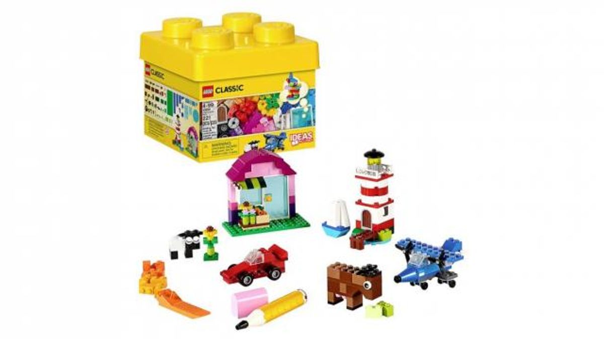 LEGO Classic Creative Bricks Set (photo courtesy Amazon)