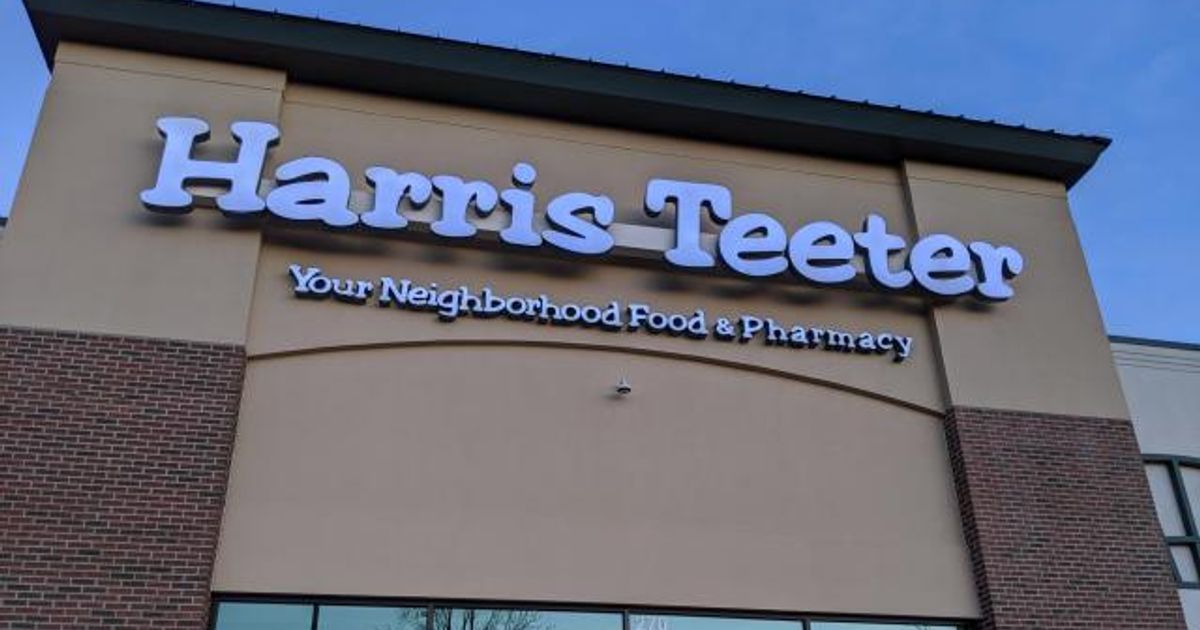 Harris Teeter 4-Day Sale & new e-Vic deals: Jiffy corn muffin mix, blackeye peas, Lean Cuisine, canned tomatoes, frozen pizza