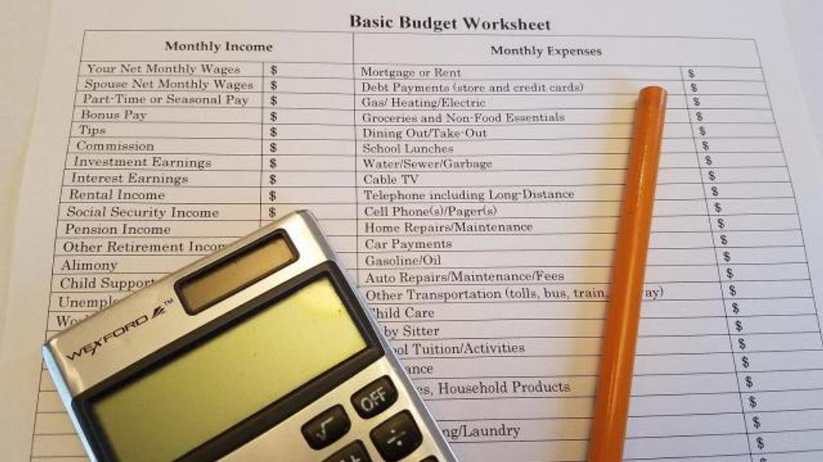 Budget Worksheet Photo