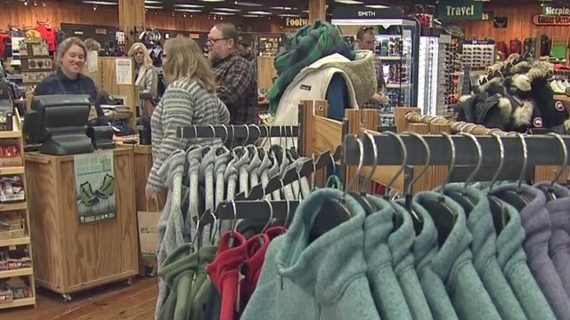 Local shops do well in final hours before Christmas